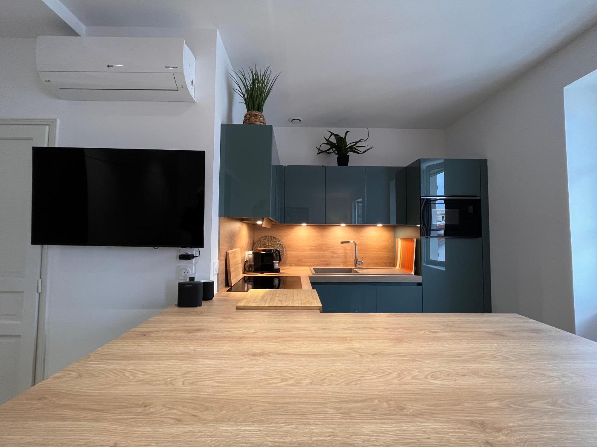 Appartement Lumineux 3 Pieces Pres Des Halles Et De La Plage, Wifi, Clim, Parkings Proches - Fr-1-239-910 Saint-Jean-de-Luz Extérieur photo